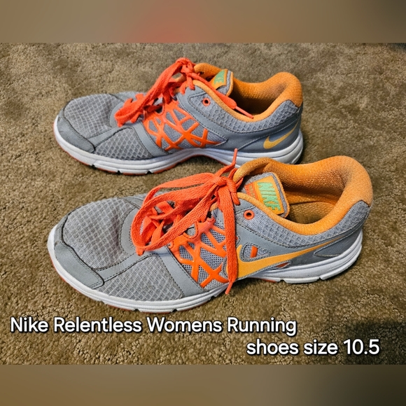Nike Air Relentless Women's running shoes size 10.5 - Picture 1 of 7